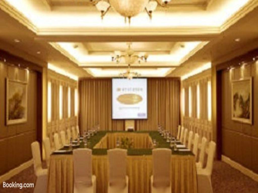 Hotel Ramada Beijing North Changping Exteriér fotografie